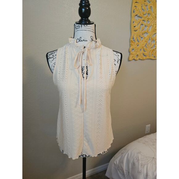 Butter yellow sleeveless top, ruffle tie neck, eyelet detail - Picture 1 of 6